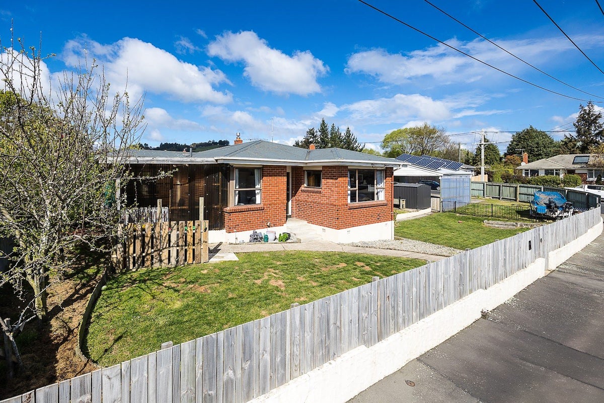 2 Pottinger Street, Green Island, Dunedin - Carousel 24