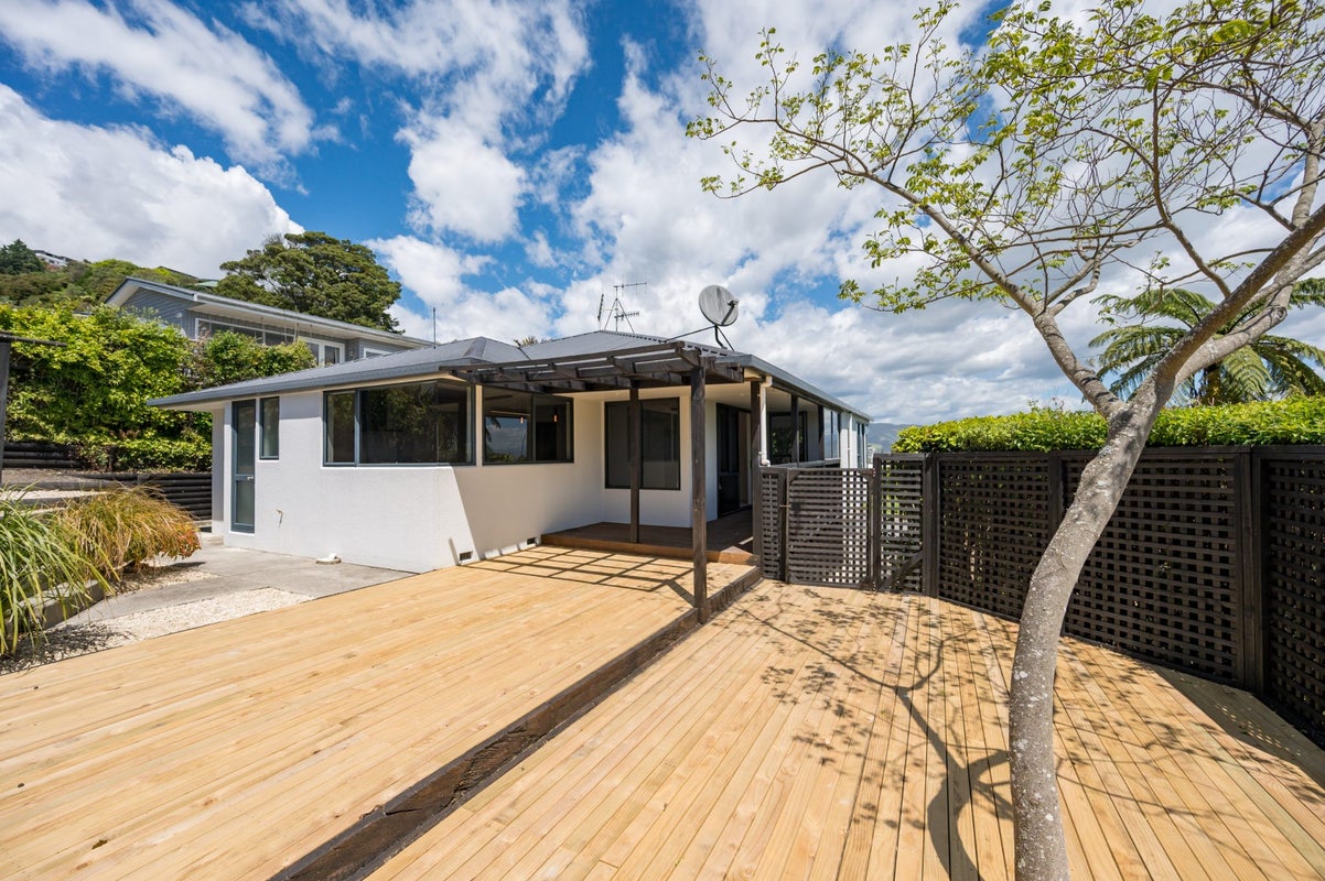 31 Tamaki Street, Tahunanui, Nelson - Carousel 1