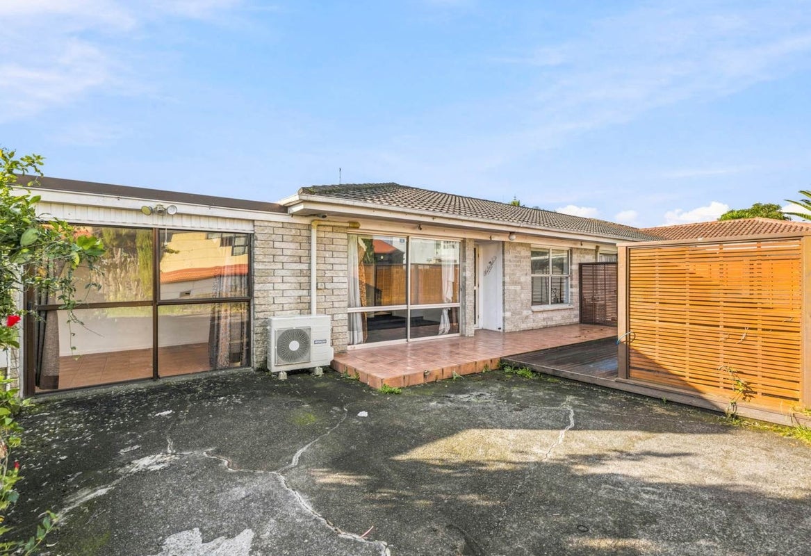 4/65 Rangitoto Road, Papatoetoe, Auckland - Carousel 1