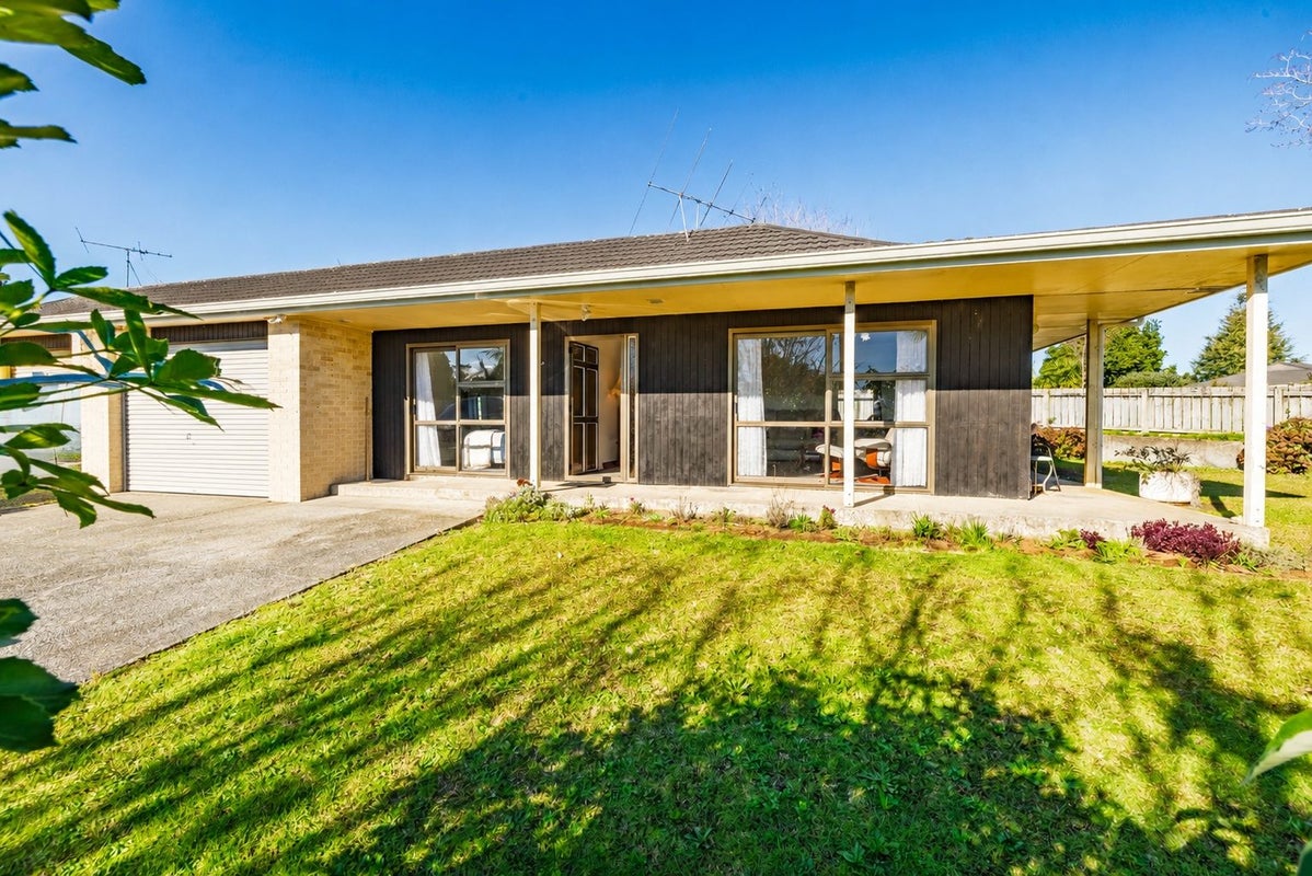 25A Hawkings Crescent, Kerikeri, Kerikeri - Carousel 1