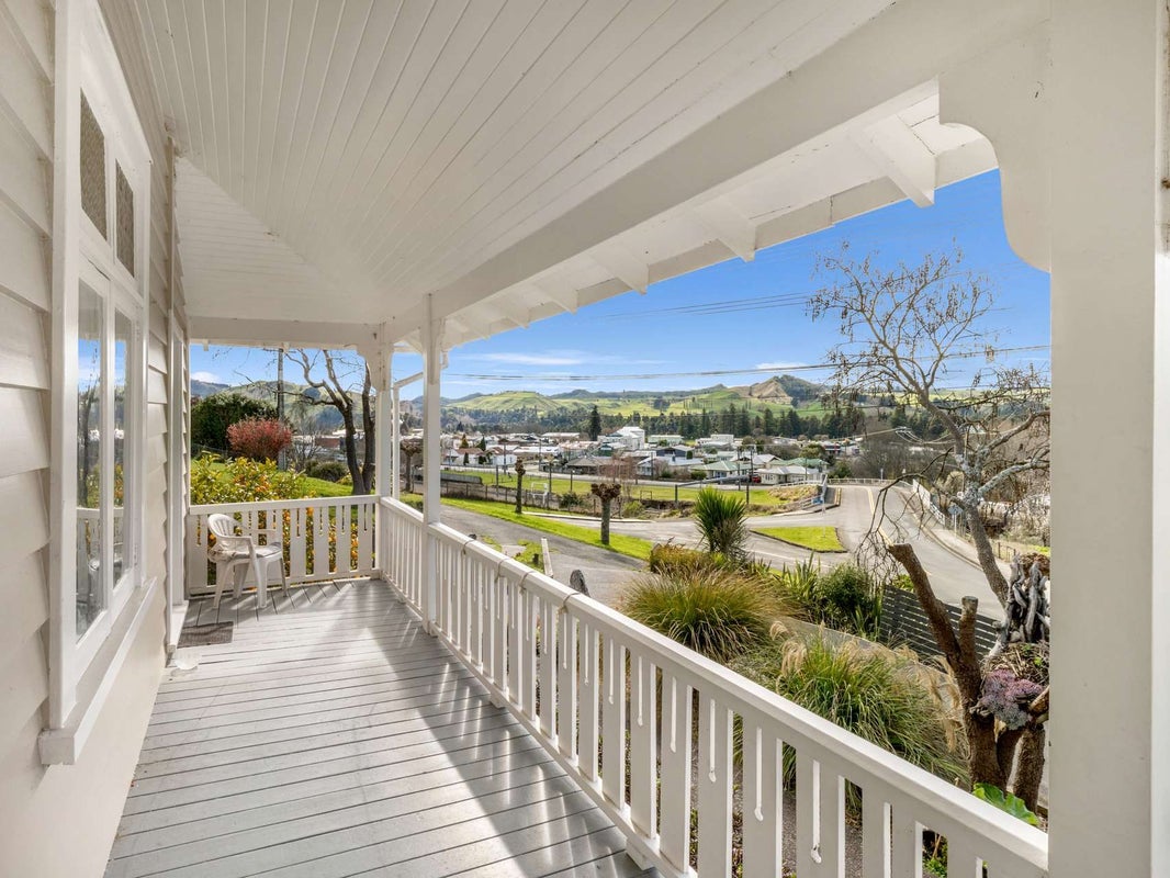 2 Kaka Road, Taihape - Carousel 2