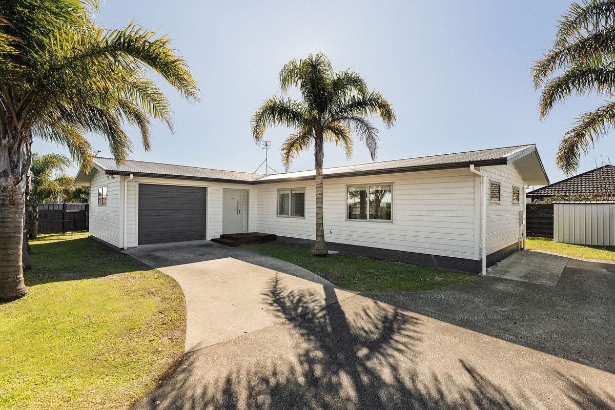 127 Links Avenue, Mount Maunganui, Mount Maunganui - Carousel 2