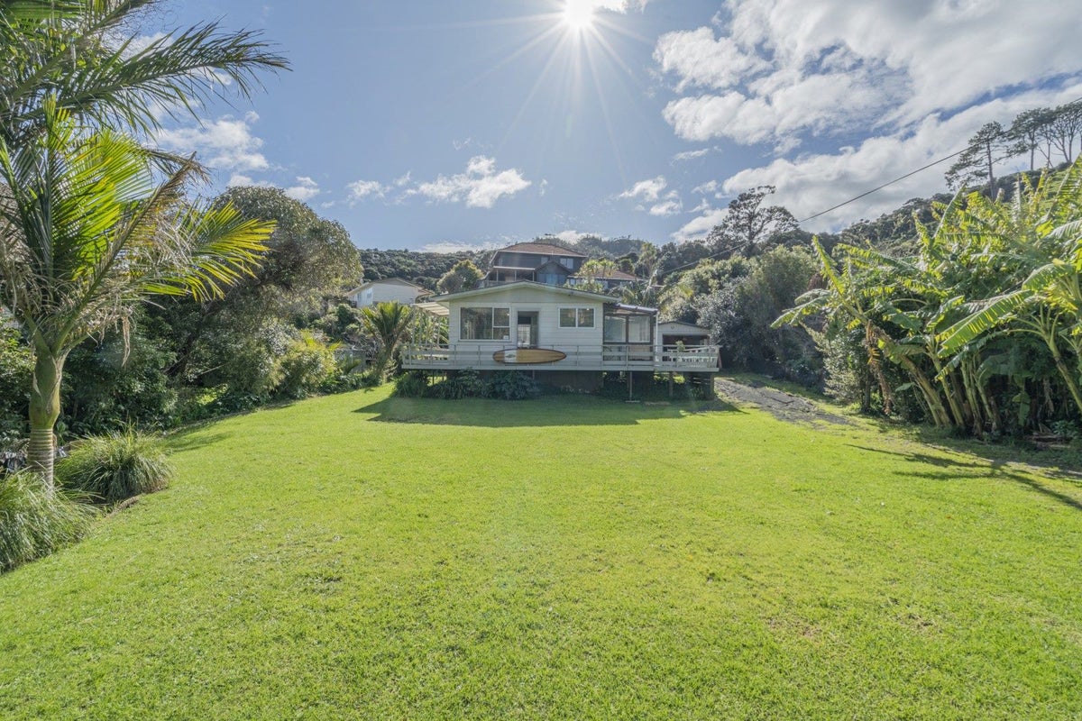 7 Irishtown Road, Kuaotunu, Whitianga - Carousel 1
