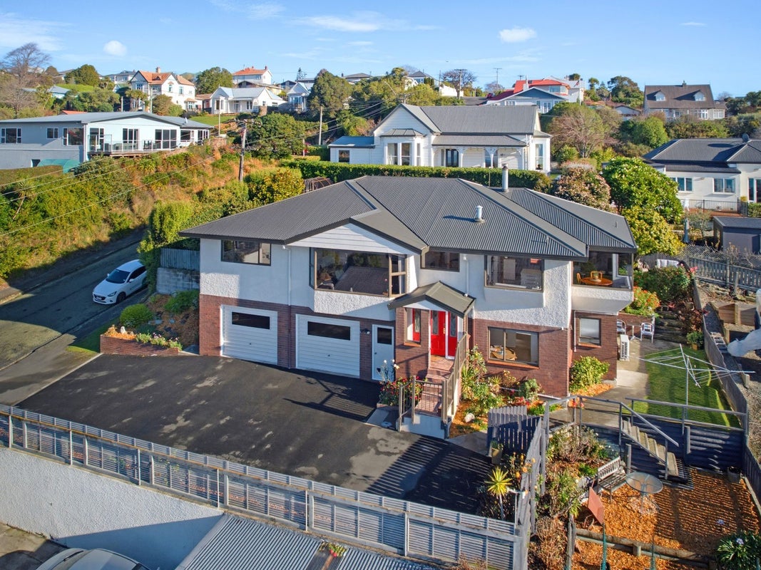 3 Arun Street, South Hill, Oamaru - Carousel 36