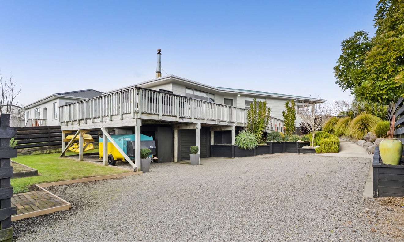 12A Oleander Place, Bell Block, New Plymouth - Carousel 1