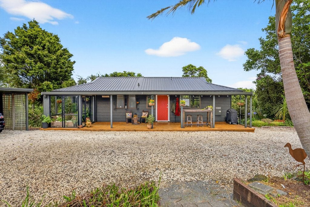 167 Wymer Road, Waiuku - Carousel 1