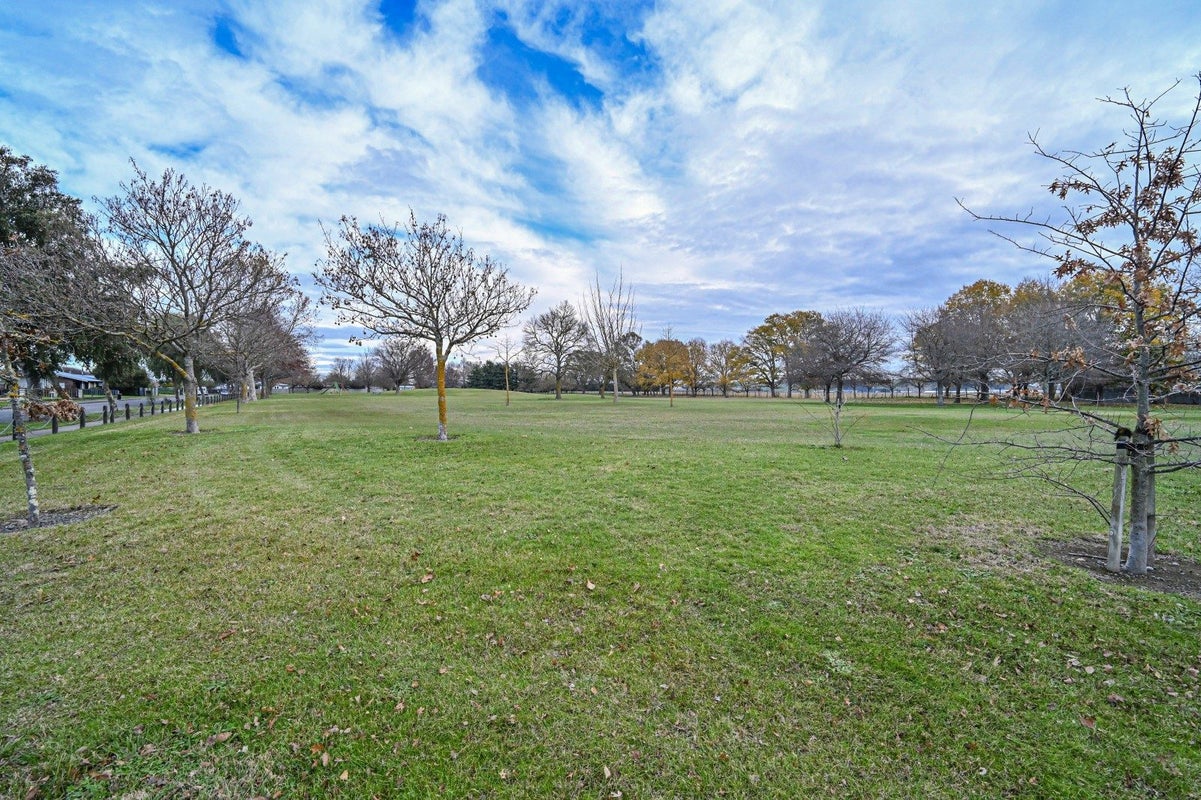 41 Kingsley Drive, Flaxmere, Hastings - Carousel 19