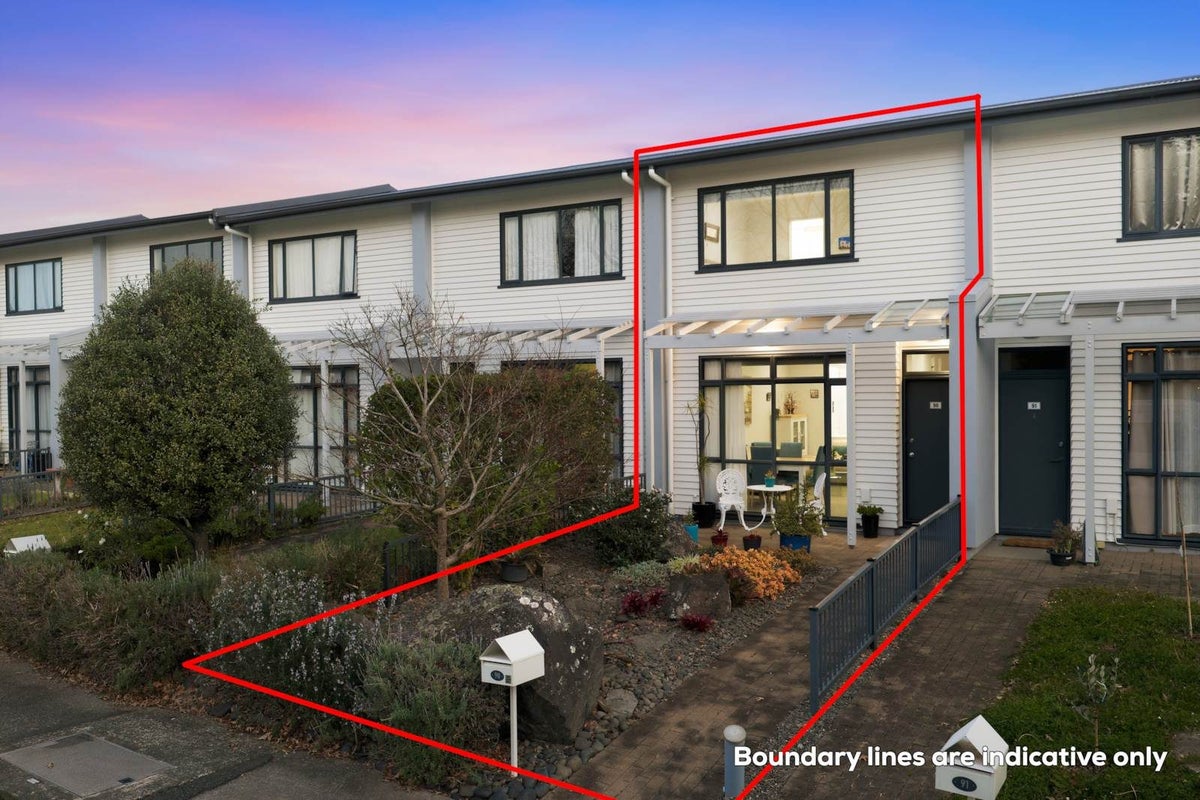 90/2 Armoy Drive, East Tamaki, Auckland - Carousel 2