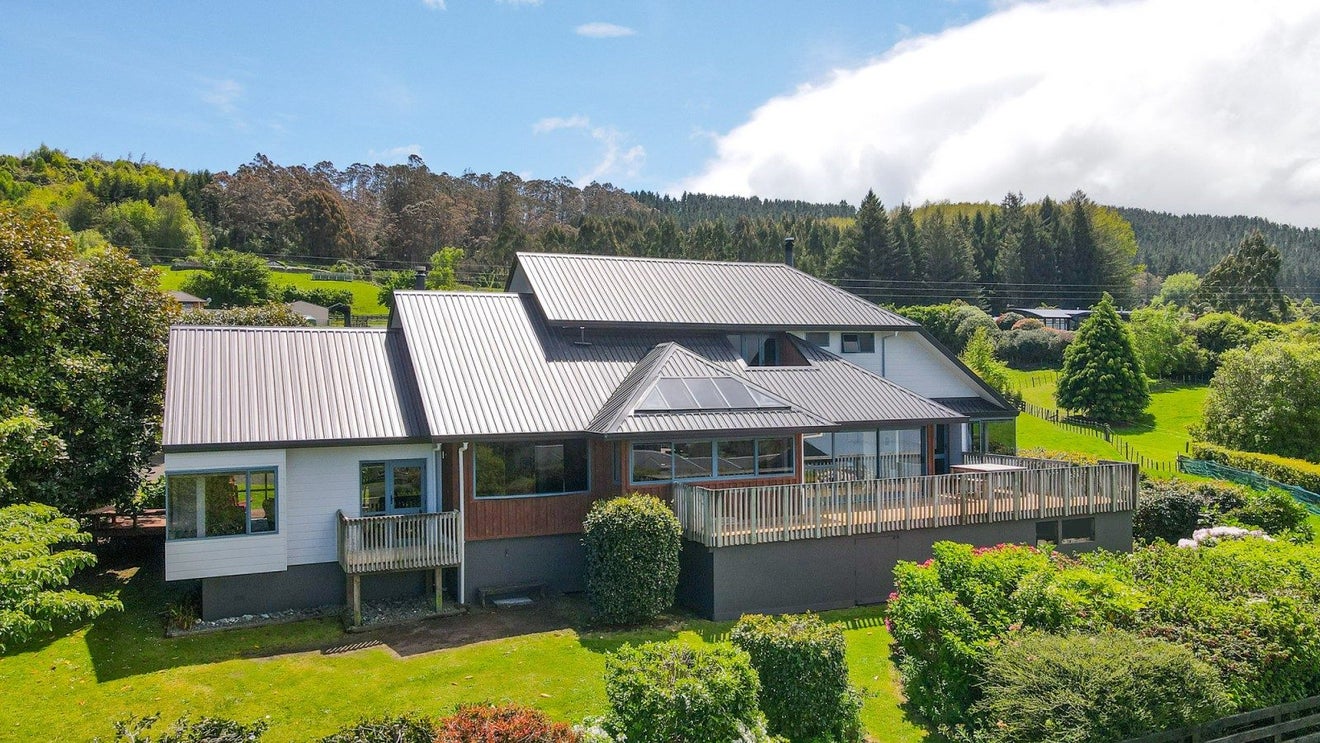 10 ATKINS LANE, HAMURANA, Rotorua - Carousel 27