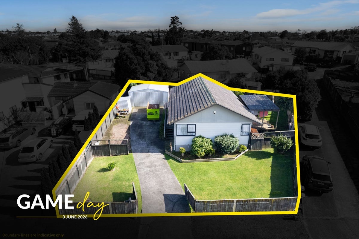 4 Anglers Way, Wattle Downs, Auckland - Carousel 1