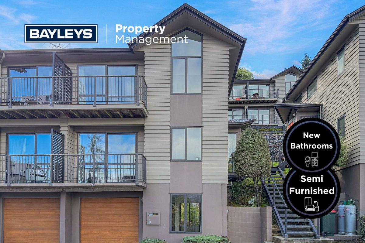 10/8 McKerrow Place, Sunshine Bay, Queenstown - Carousel 1