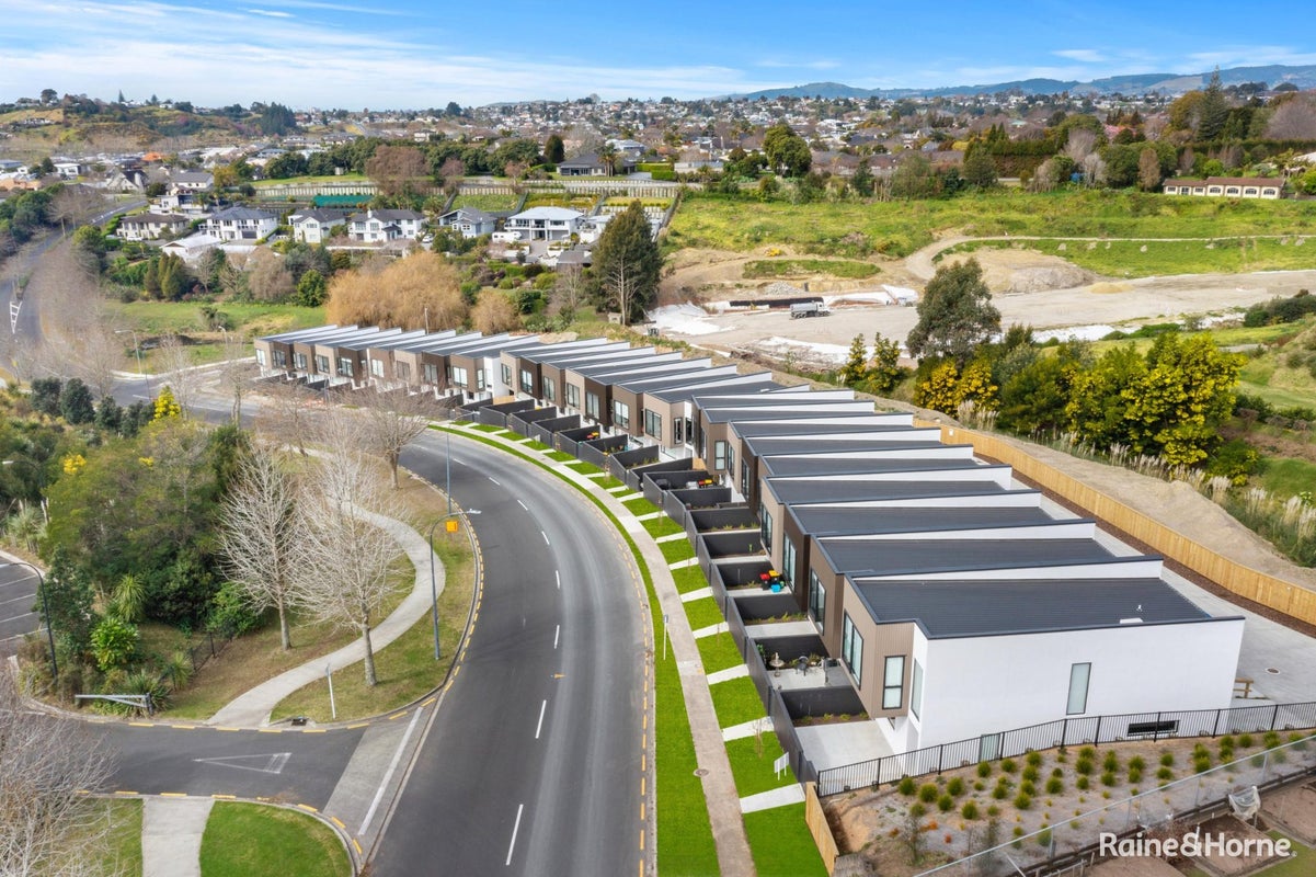 7/12 Westmorland Rise, Bethlehem, Tauranga - Carousel 11