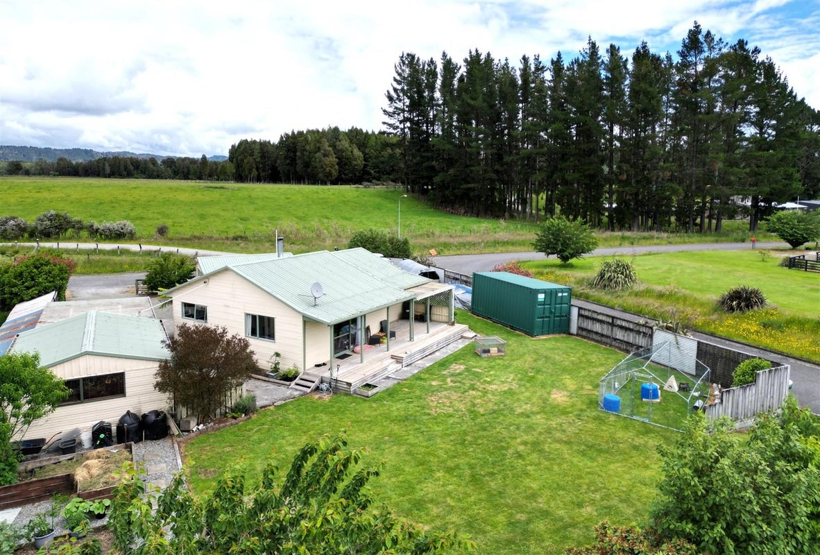 2 Pukaki Avenue, Dobson - Carousel 2