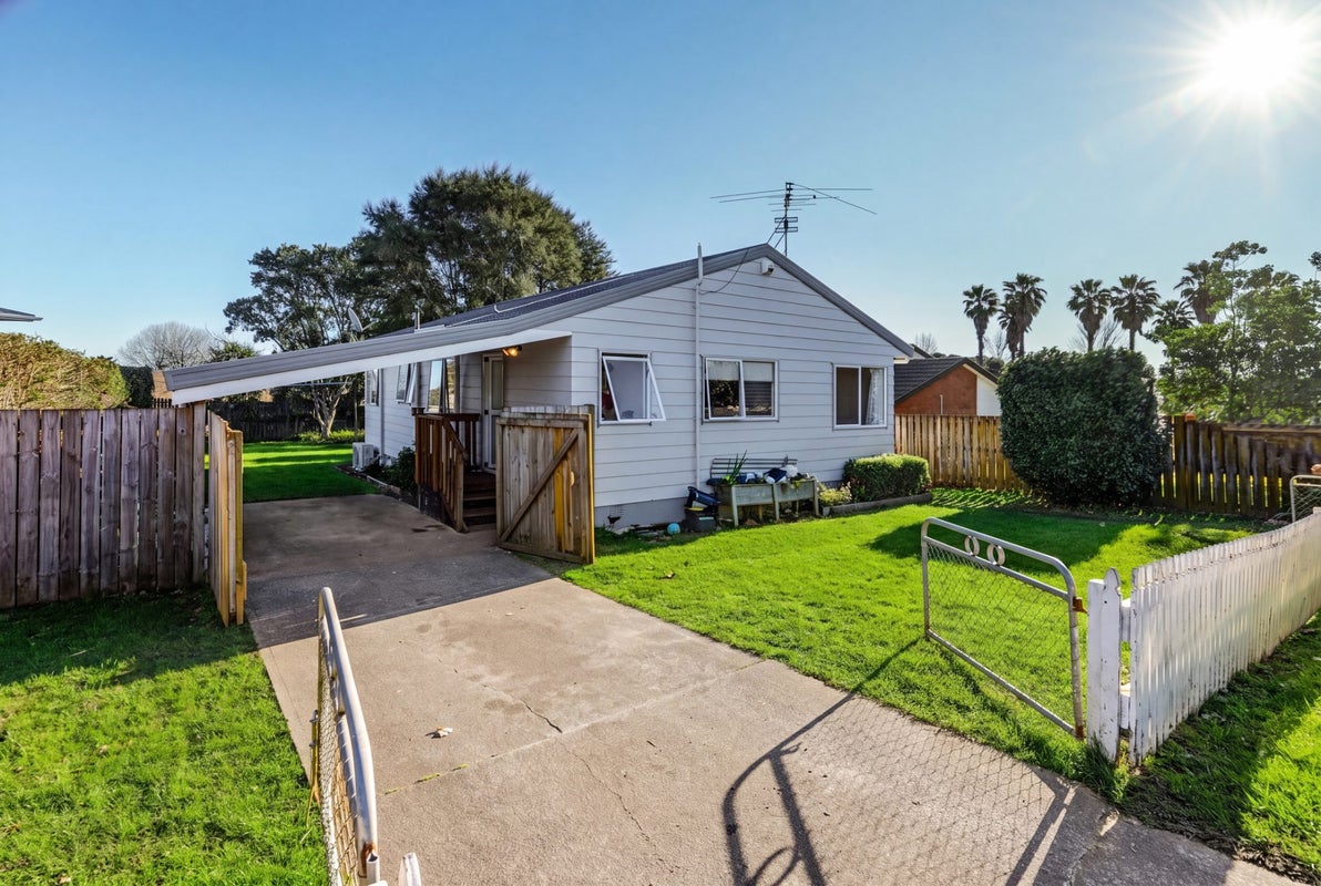 95 Sykes Road, Weymouth, Auckland - Carousel 1