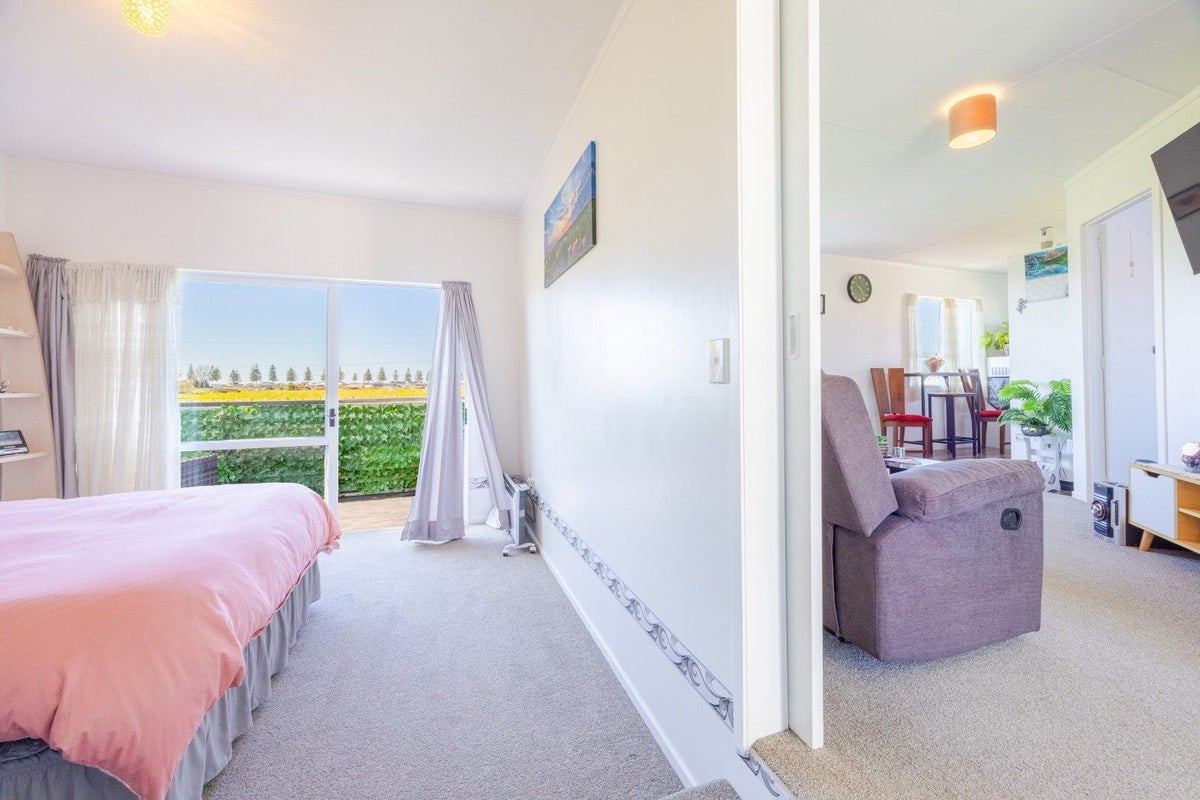 31A Masefield Avenue, Maraenui, Napier - Carousel 1