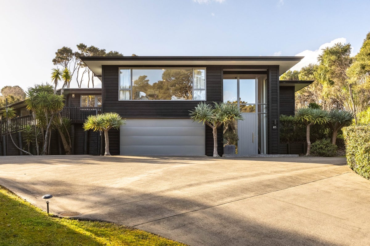 875 Hibiscus Coast Highway, Orewa, Rodney, Auckland - Carousel 2