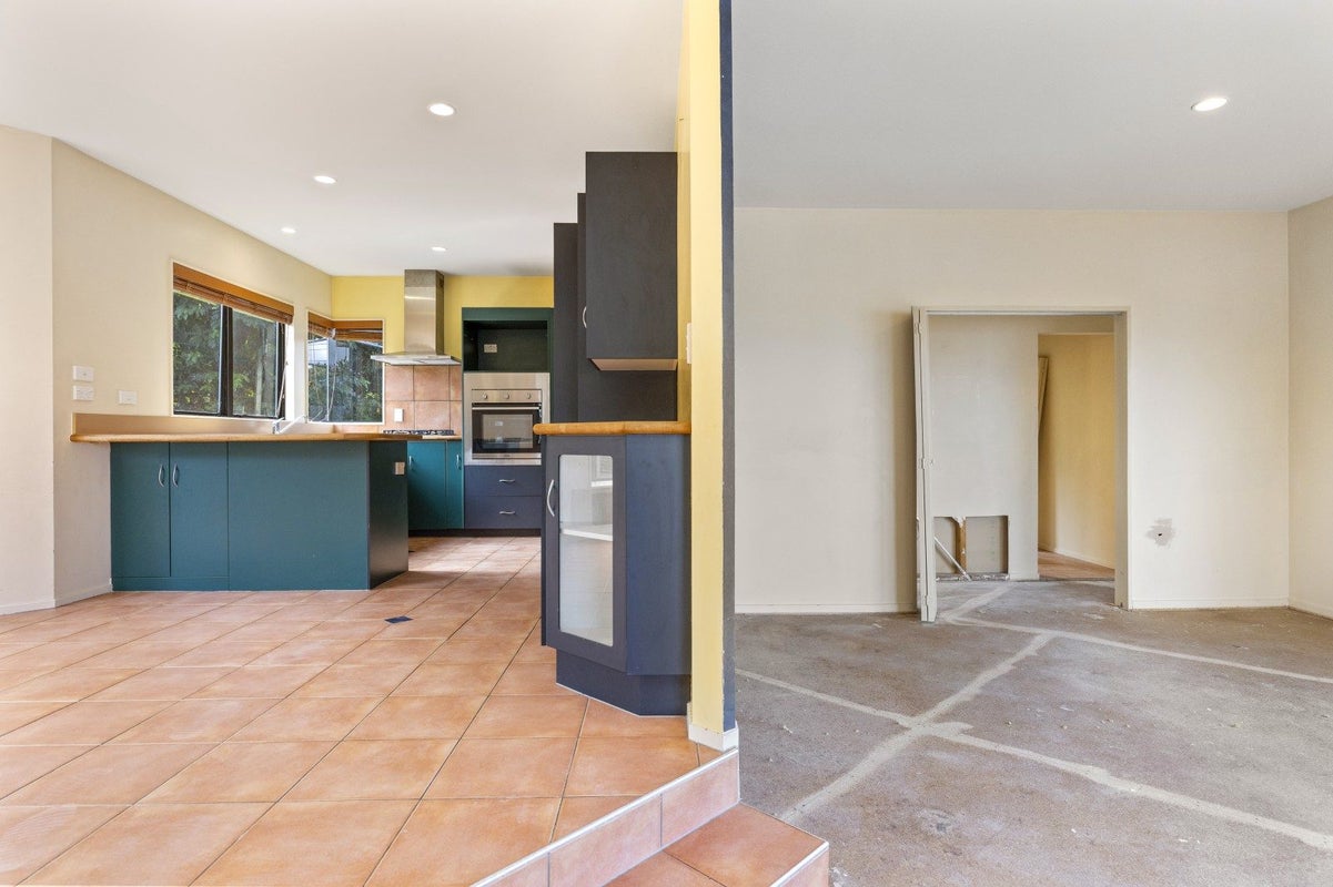 39 St James Street, Richmond Heights, Taupo - Carousel 2