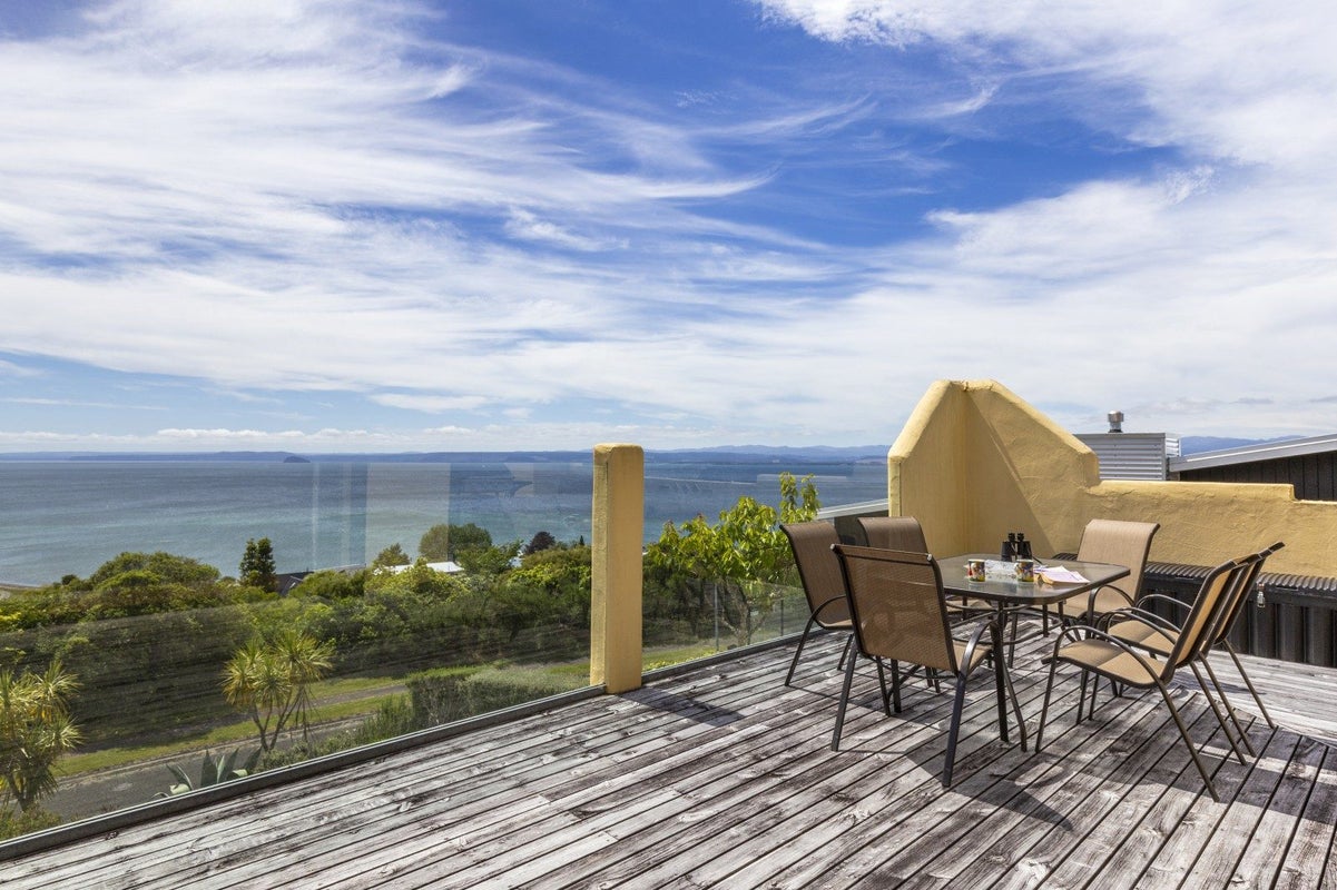 18 Turangitukua Terrace, Kuratau, Turangi - Carousel 1
