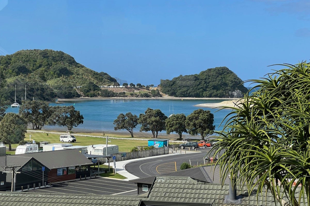 7 Harbourview Street, Mangawhai Heads, Mangawhai - Carousel 1