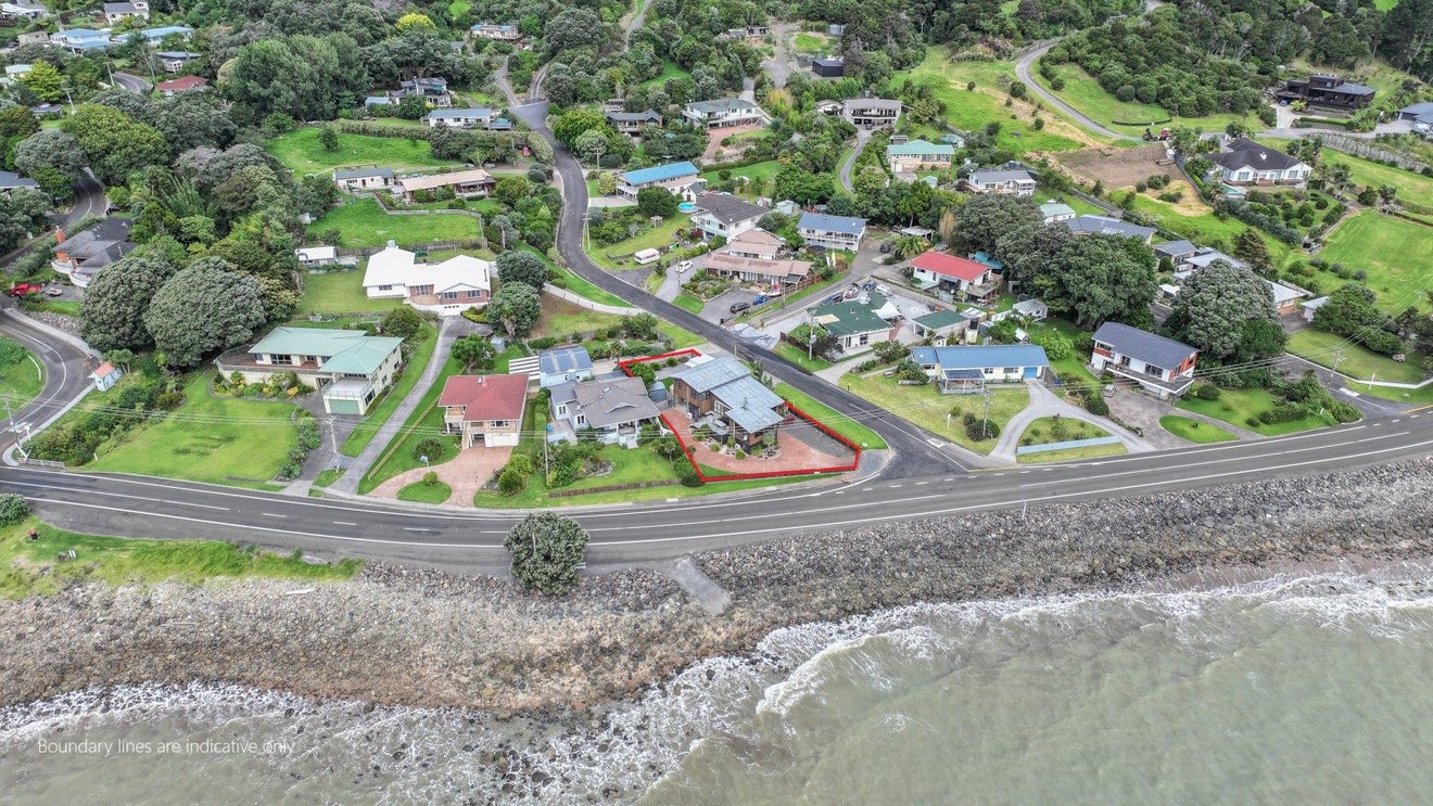 1 Springfield Avenue, Thornton Bay - Carousel 30