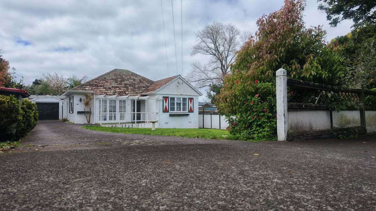 48 Buckley Road, Epsom, Auckland - Carousel 1