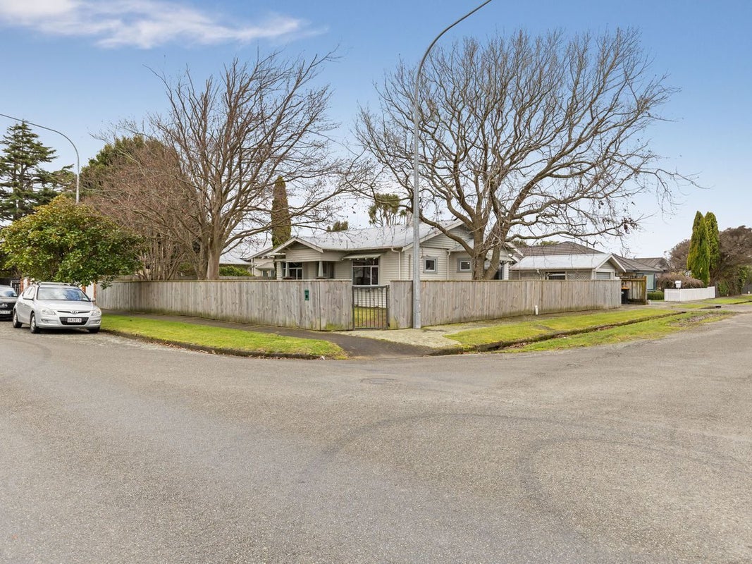 41 Roy Street, Palmerston North, Palmerston North - Carousel 34