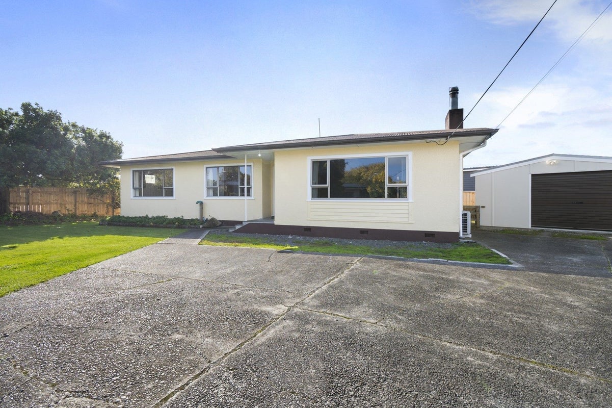 16B Marlborough Street, Feilding, Feilding - Carousel 16