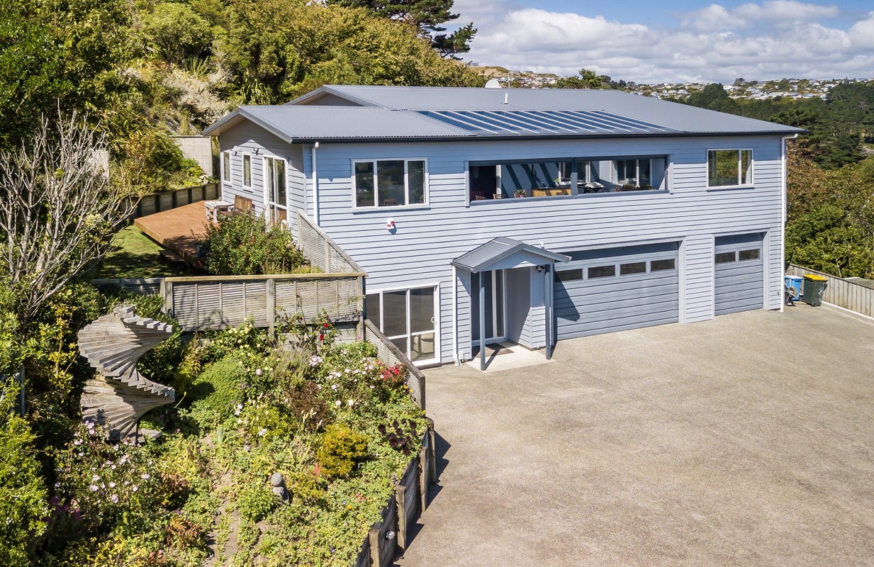 7 Montserrat Place, Grenada Village, Wellington - Carousel 1