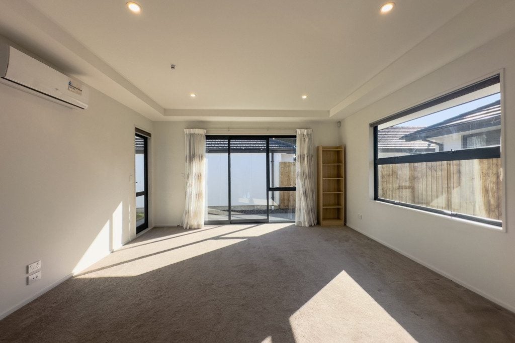 3 Rosa Lane, Wigram, Christchurch - Carousel 2
