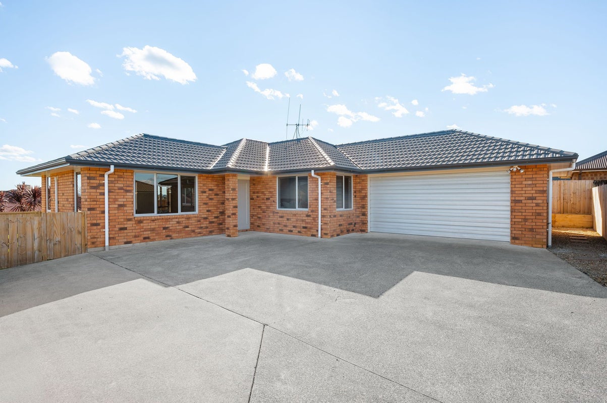 7 Farleigh Close, Huntington, Hamilton - Carousel 1