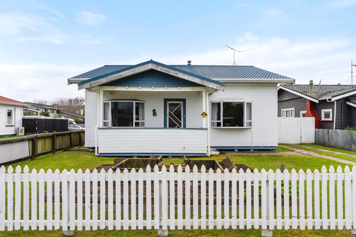 467 Aberdeen Road, Te Hapara, Gisborne - Carousel 1