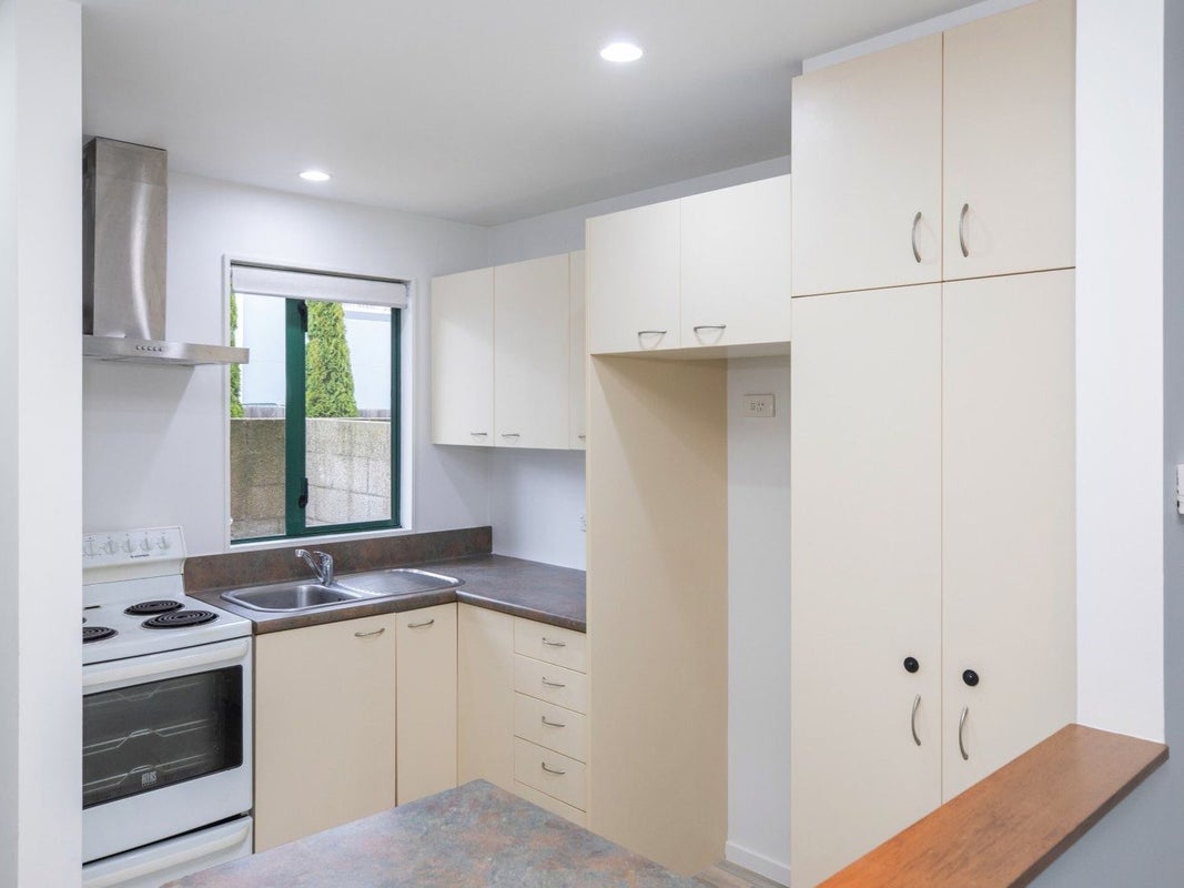 3/68 Thackeray Place, Waltham, Christchurch City, Canterbury - Carousel 2