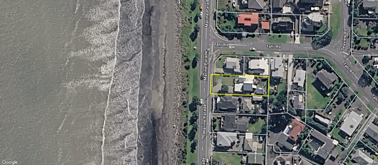 97 Marine Parade, Paraparaumu Beach, Paraparaumu - Carousel 24