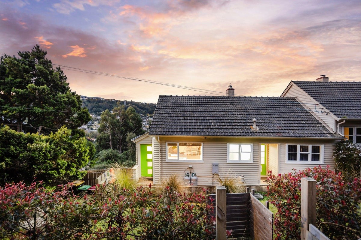 46 Waimea Avenue, Calton Hill, Dunedin - Carousel 1