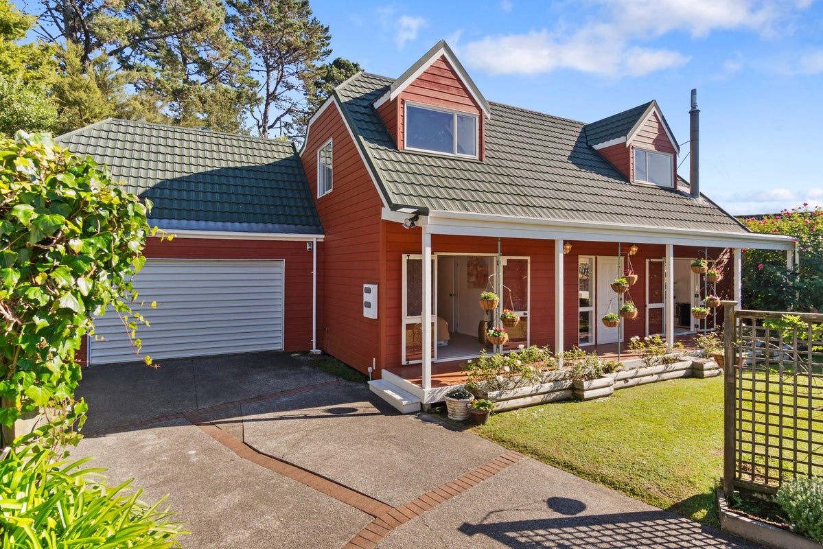 14 Rimu Rise, Albany, Auckland - Carousel 1