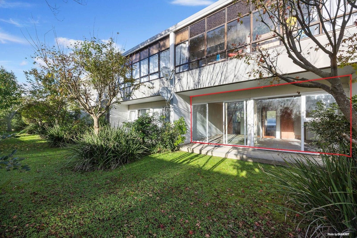 7/28 Evelyn Place, Hillcrest, Auckland - Carousel 2