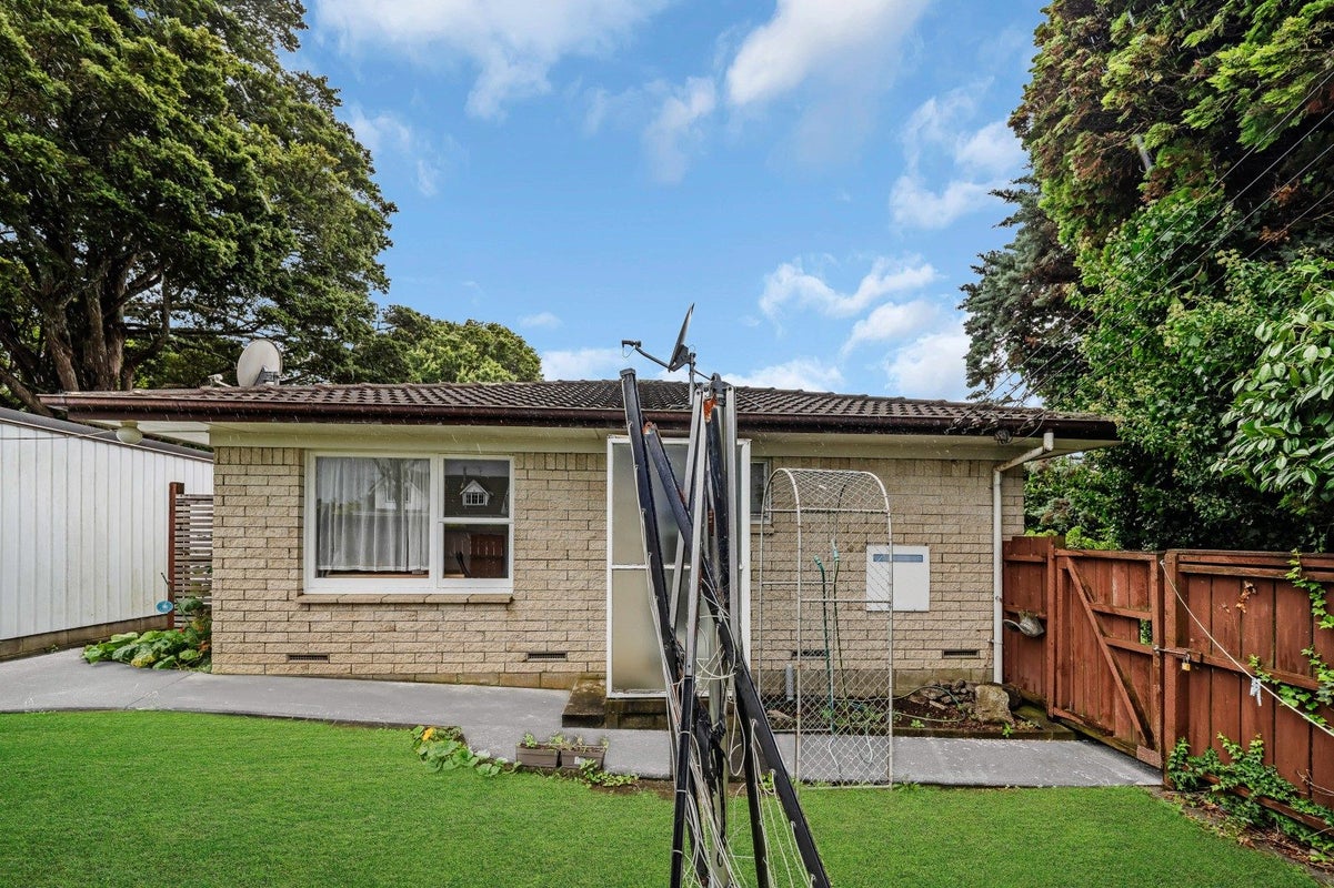 1/2 Arthur Road, Hillpark, Auckland - Carousel 2