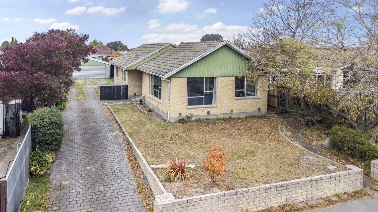 14 Ashwood Street, Parklands, Christchurch - Carousel 1