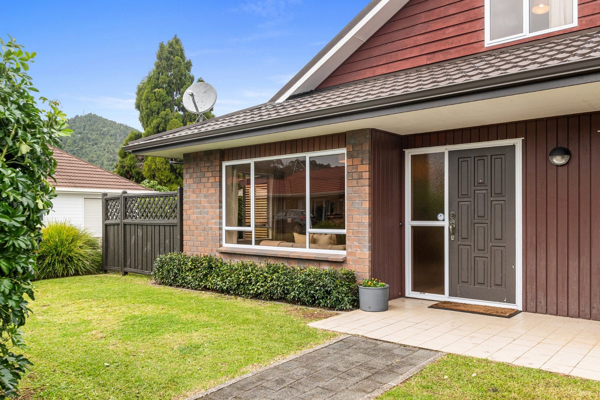 1 Wordsworth Place, Kensington, Whangarei - Carousel 22
