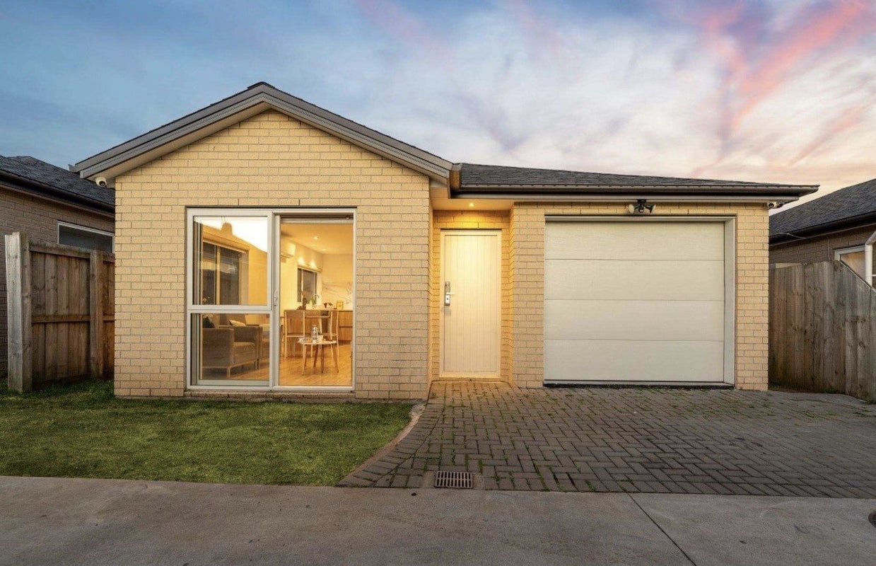 61C Settlement Road, Papakura, Papakura - Carousel 1