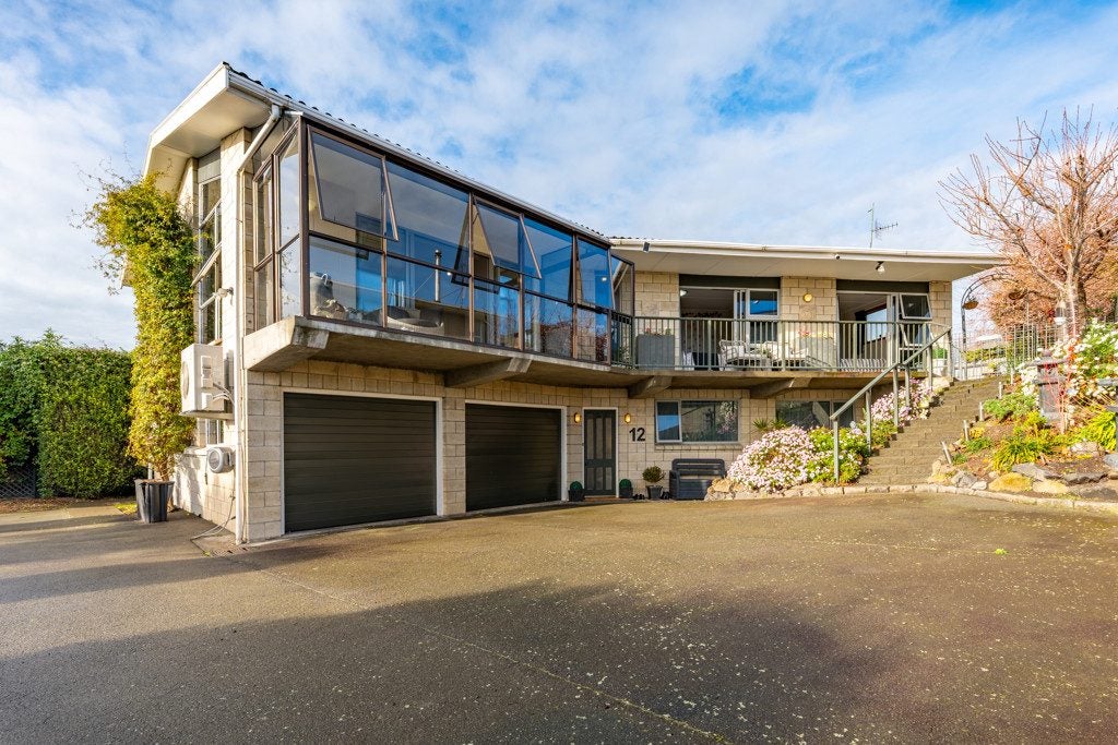 12 Benmore Street, Glenwood, Timaru - Carousel 1