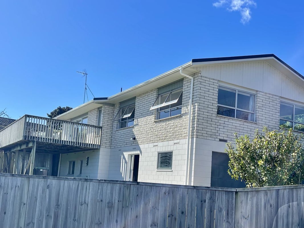 3 Jules Way, Otumoetai, Tauranga - Carousel 2