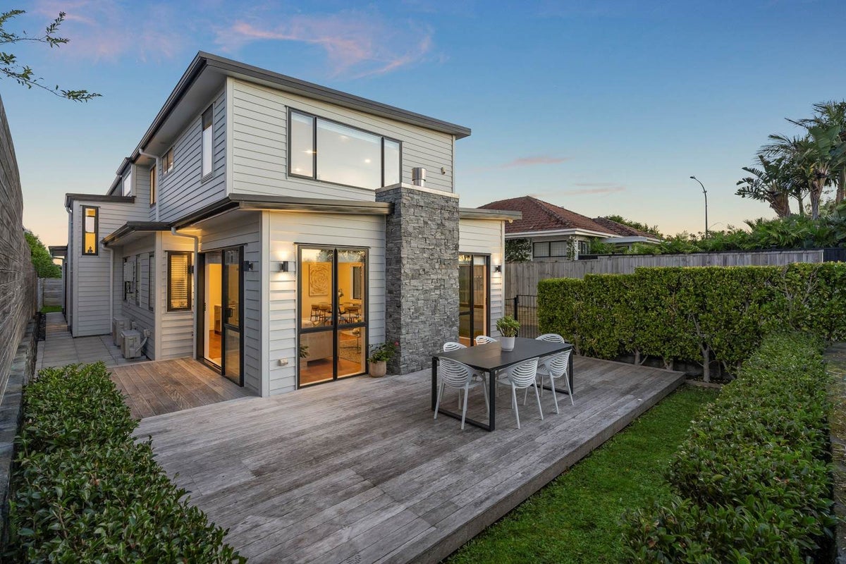 182 Surrey Crescent, Grey Lynn, Auckland - Carousel 1