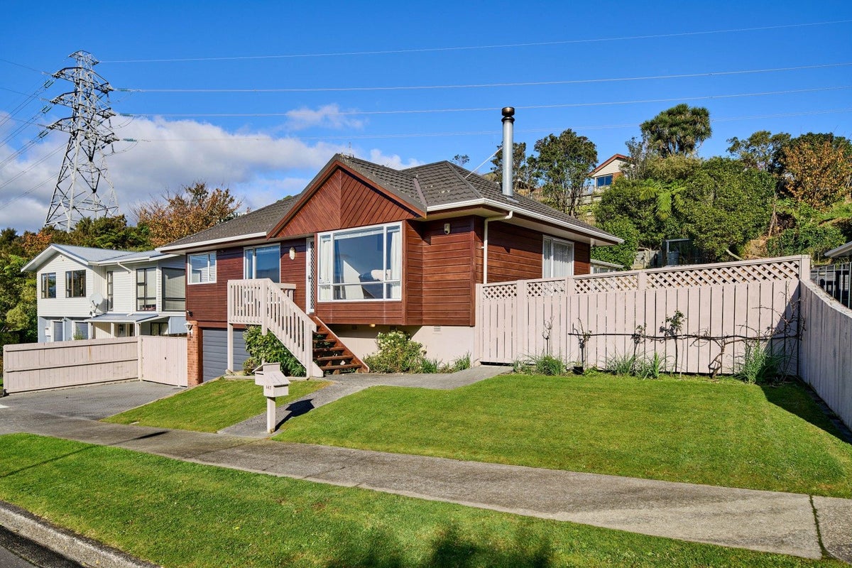 147 Tirohanga Road, Tirohanga, Lower Hutt - Carousel 25