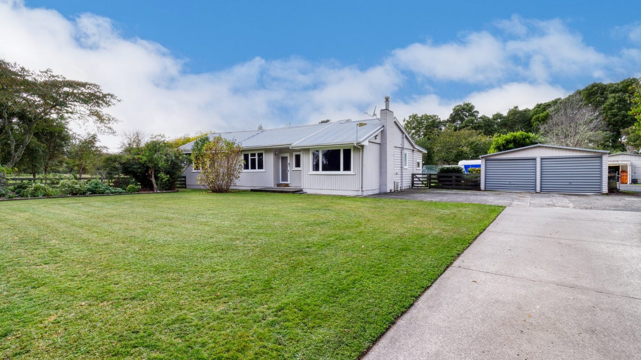 70 State Highway 33, Tikitere, Rotorua - Carousel 1