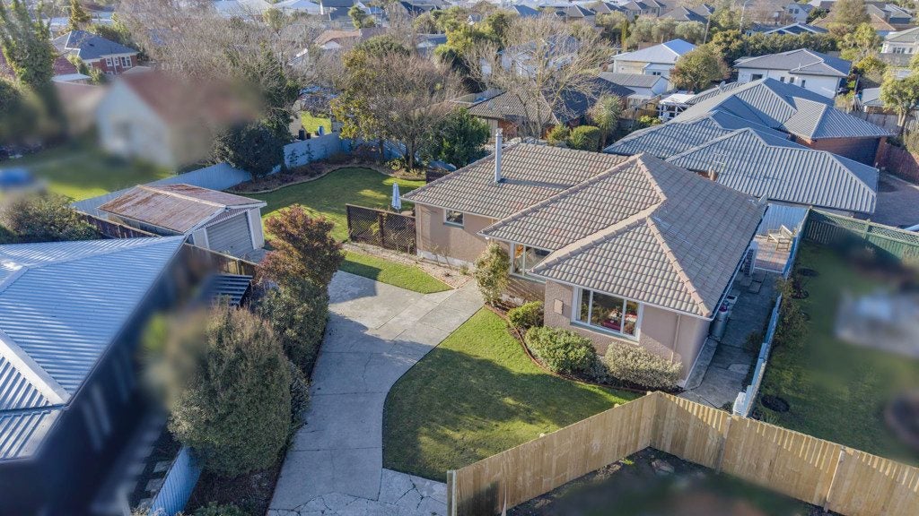 61 Evesham Crescent, Spreydon, Christchurch - Carousel 2