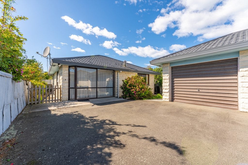 3B Mersey Street, South Hill, Oamaru - Carousel 1