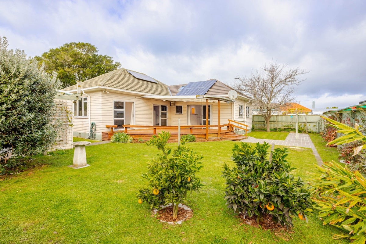 45 Nuffield Avenue, Marewa, Napier - Carousel 1