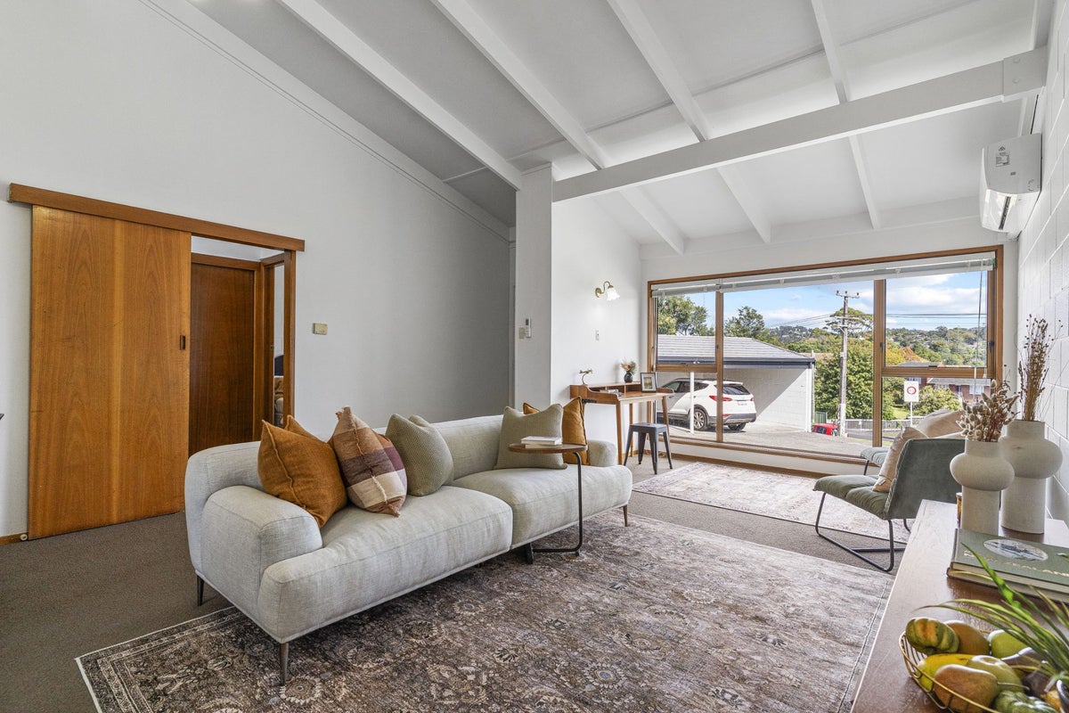 2/156 Hutchinson Avenue, New Lynn, Auckland - Carousel 2