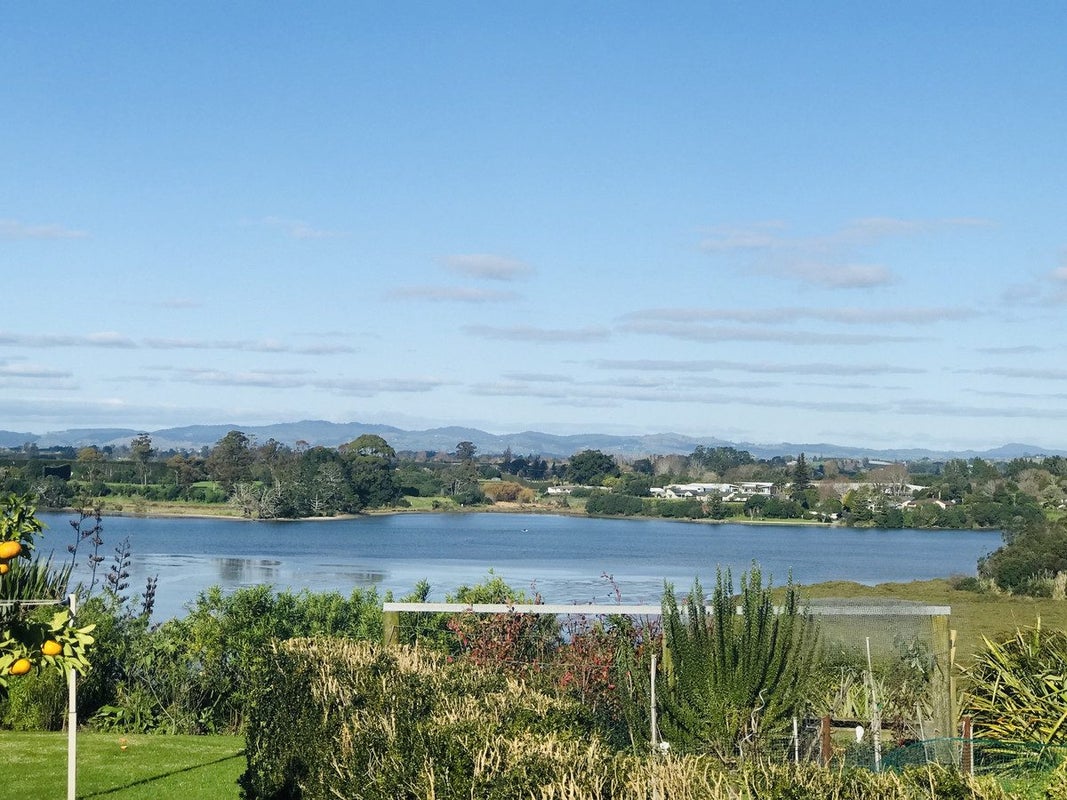 37 Bert Wall Drive, Omokoroa, Omokoroa - Carousel 2